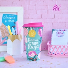 Set de Vaso con tapa y Libreta anillada: Deja que la vida fluya - comprar online