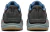 Tênis Yeezy Boost 700 'Carbon Blue' na internet