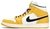 Tênis Air Jordan 1 Retro Mid 'Lakers' na internet