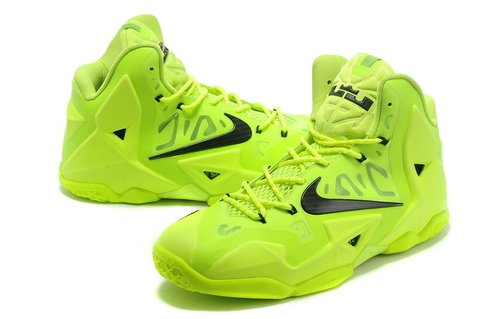 LeBron 11 'Volt'