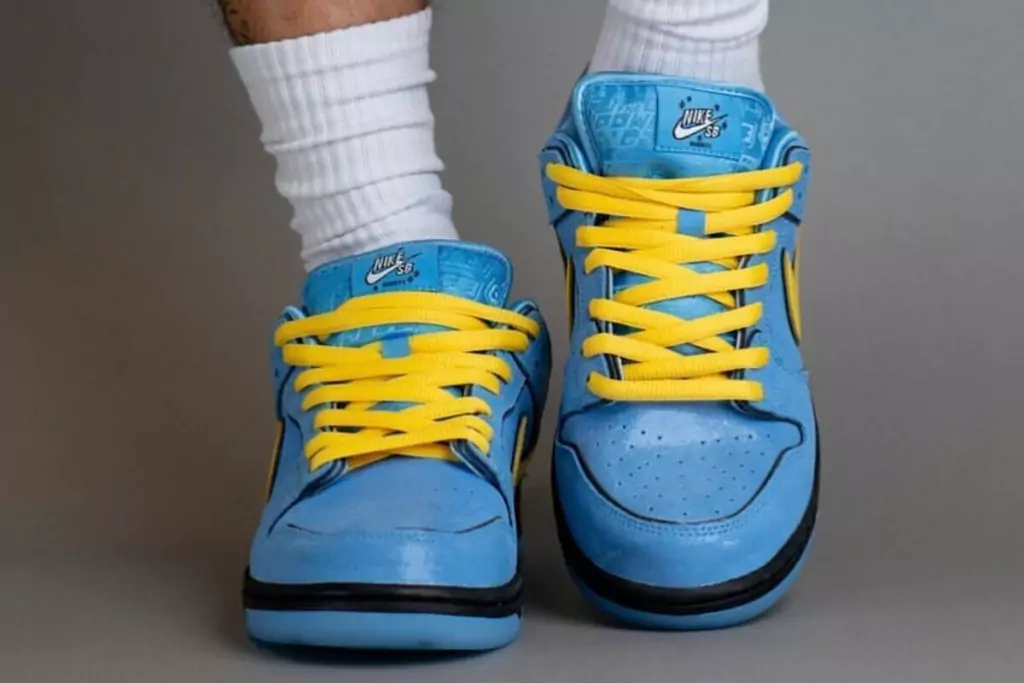 靴 THE POWERPUFF GIRLS SB DUNK LOW BUBBLES The Powerpuff Girls x Dunk Low Pro SB 'Bubbles'