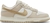 Wmns Dunk Low ‘Gold Swoosh’ na internet