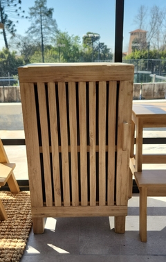 Mesa con puerta varillada ITALIA