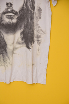 (G) Jesus trashed - 3 brechó