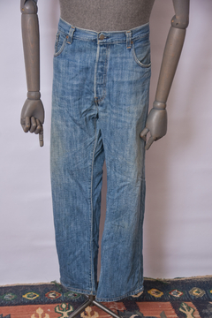 (50) Levi’s 501 na internet
