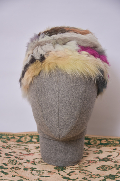 Gorro de pelos - comprar online