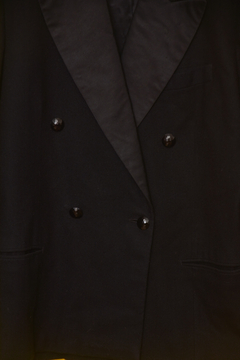 (G) Casaco vintage preto na internet