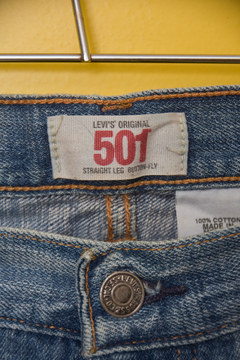 (50) Levi’s 501