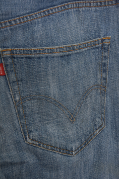 (50) Levi’s 501