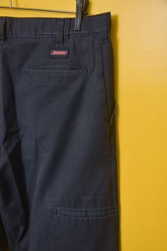 (44) Calça Dickies - 3 brechó