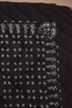 Bandana Paisley na internet