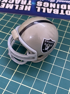 Mini capacete Raiders na internet