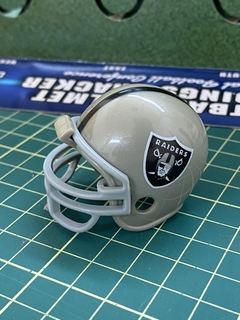 Mini capacete Raiders na internet