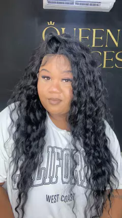 Lace Front Bella - Preta