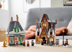 LEGO HARRY POTTER VISITA A LA ALDEA HOGSMEADE
