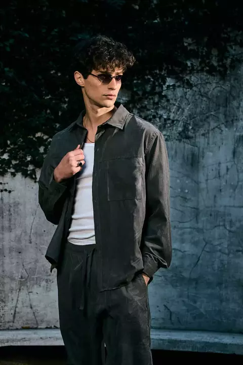 Camisa CUPRO Negro 1045