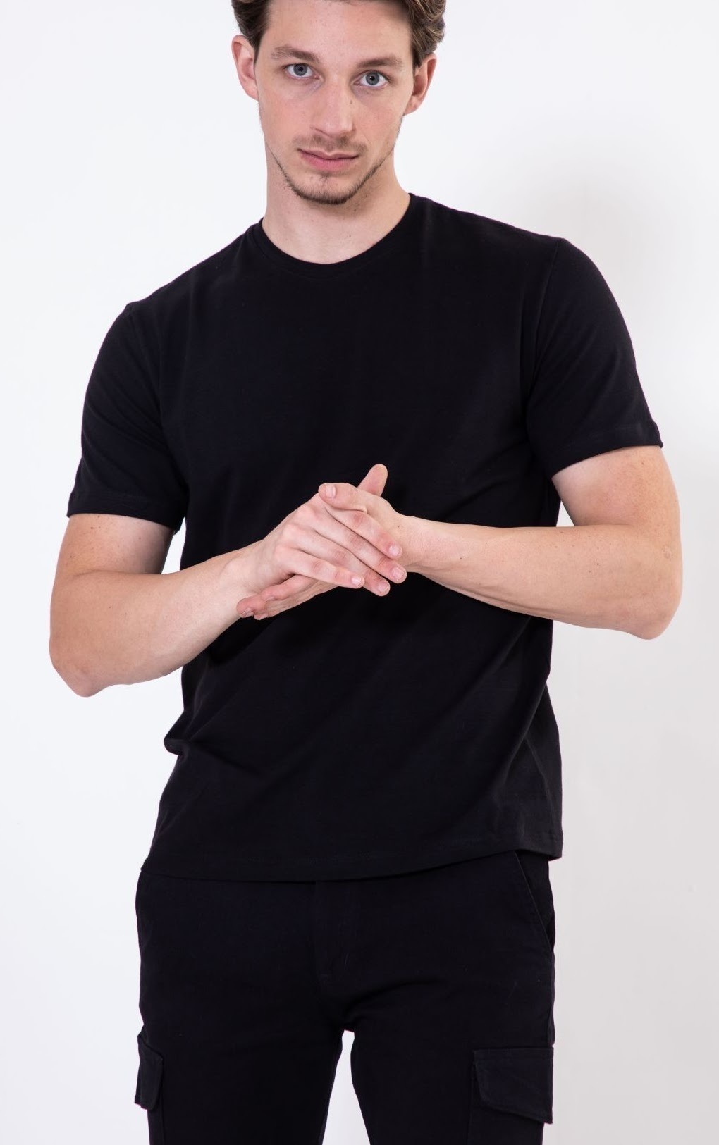 Remera Basic Negro 083 thumbnail 3