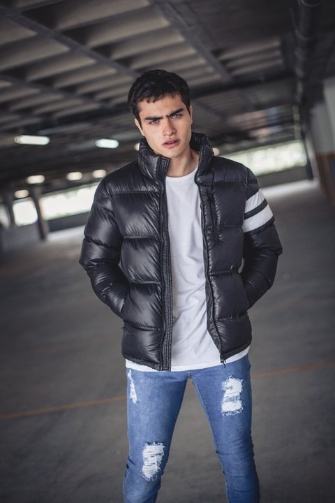 Campera Combinada Negro/Blanco 008
