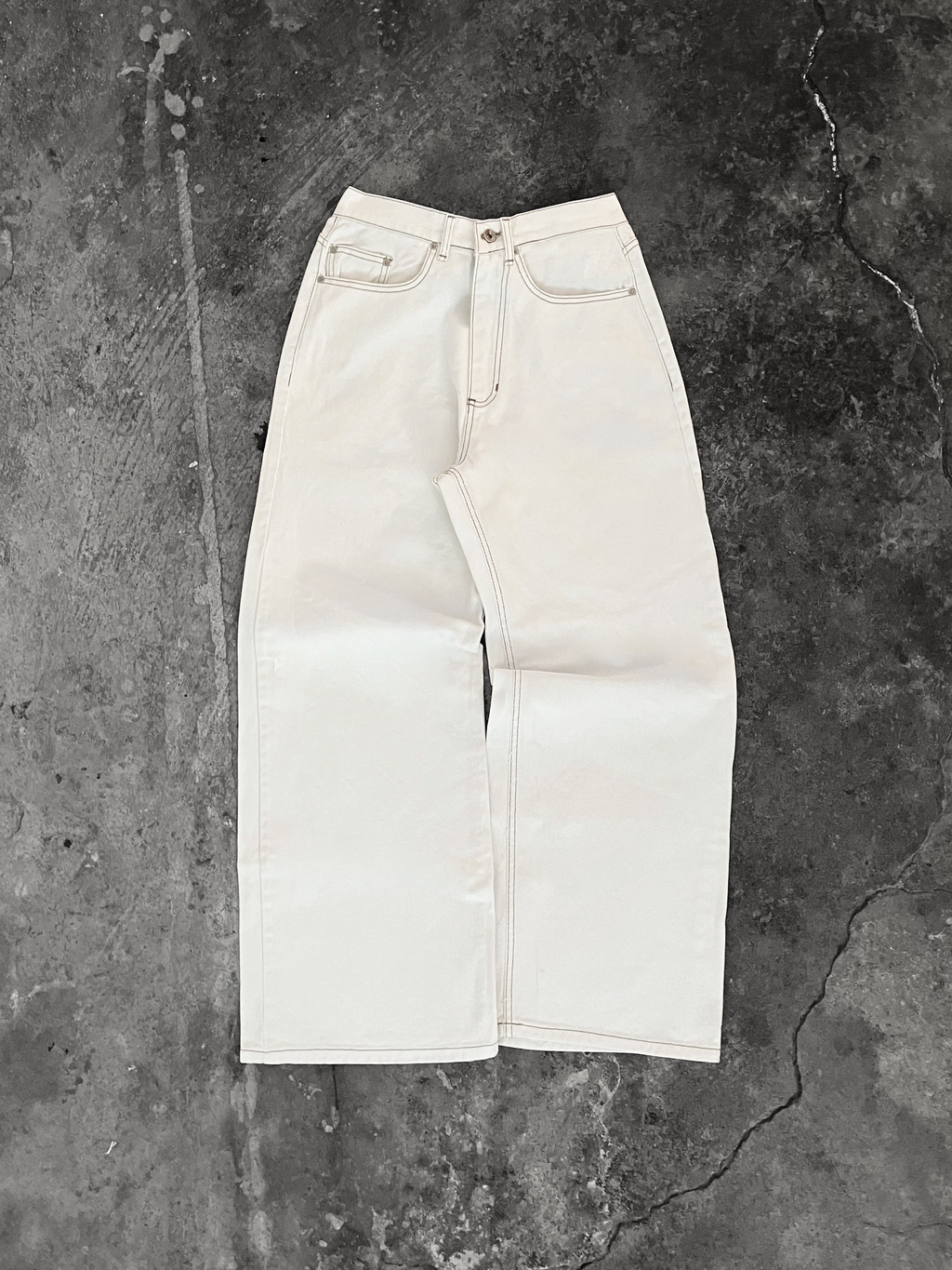 Jean Oversize Crudo thumbnail 3