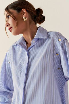 Camisa Marina Listrada Botões Dourados