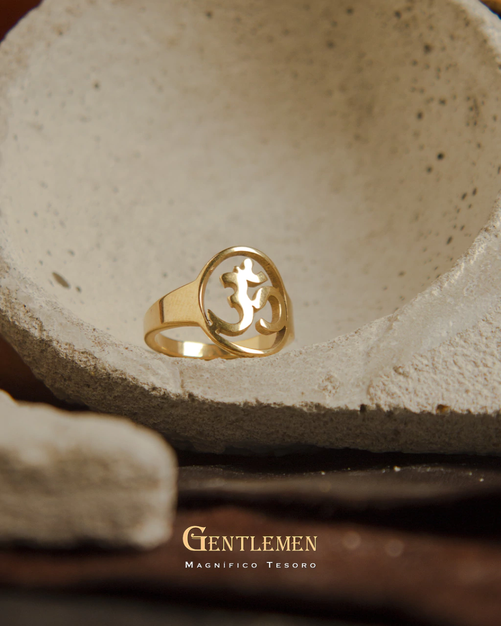 Anillo "Námaste" Gold