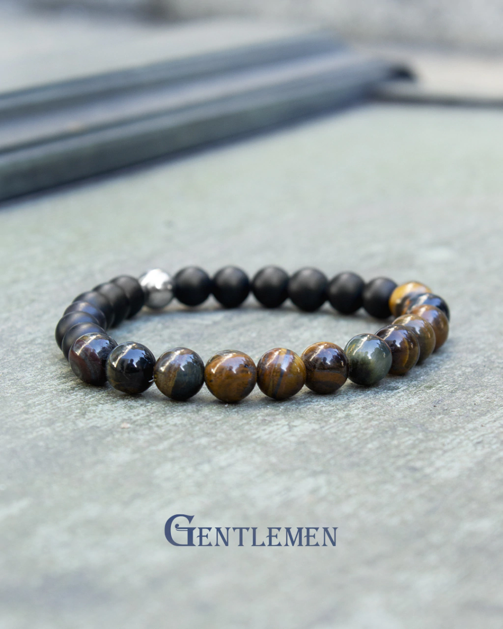 Black ojo de Halcón