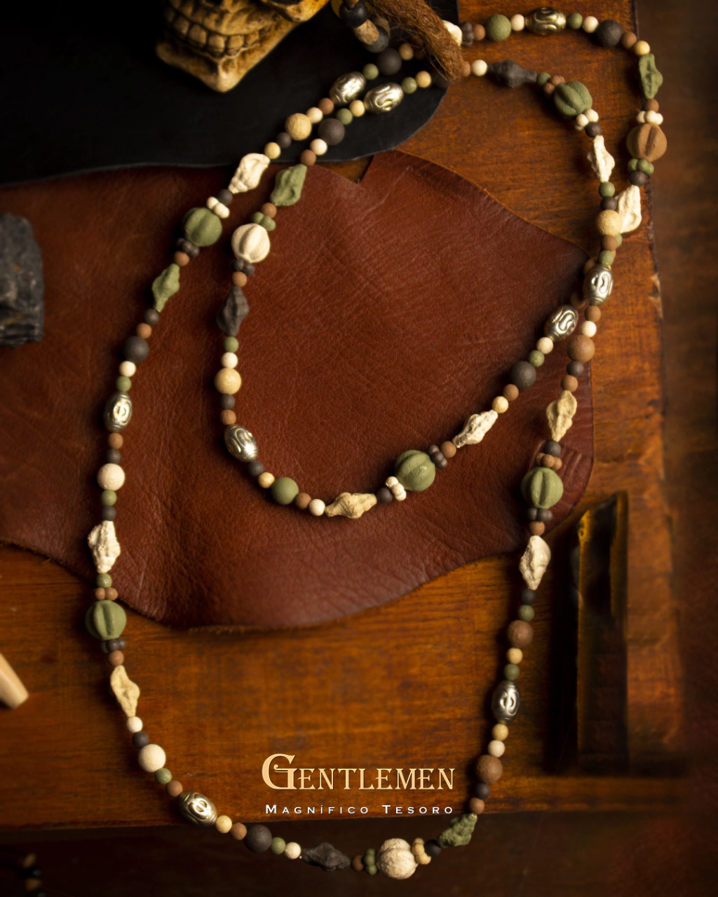 Collar Belk