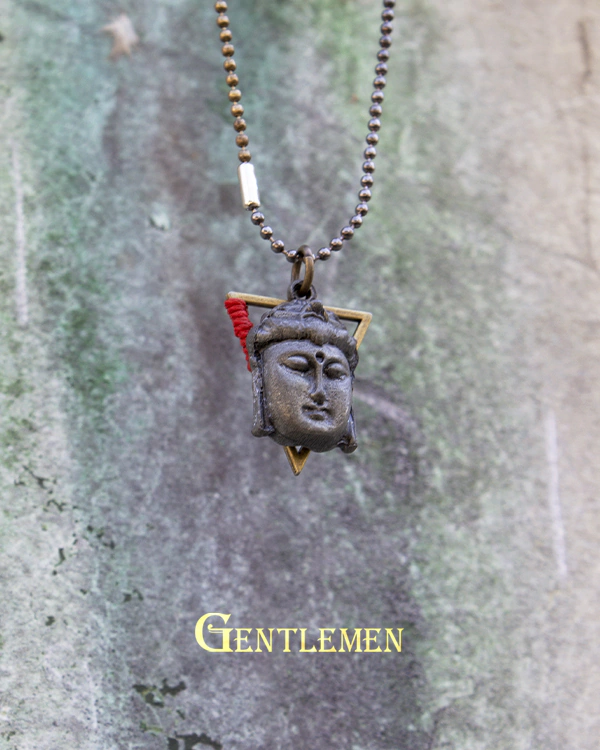 Collar Gautama