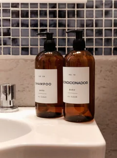 DISPENSER PLASTICO 500 AMBAR