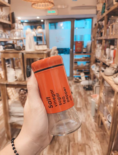 SALERO LETTERS 12CM VIDRIO CON METAL - Mama al Mando