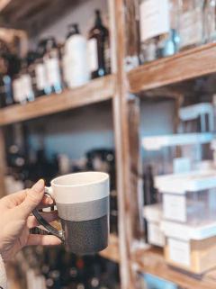 TAZA MUG CONICO GREY DEGRADE - comprar online