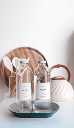 BOTELLA VIDRIO LITRO TAPA BLANCA ETIQUETA BLANCA - Mama al Mando