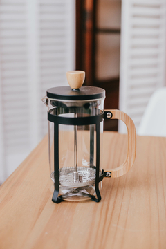 CAFETERA CON EMBOLO 1 litro en internet