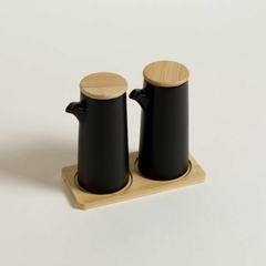 SET DE ACEITEROS PORCELANA NEGROS CON BAMBU + BADE