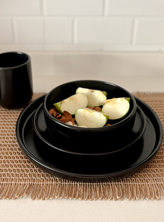 PLATO LÍNEA BLACK CERÁMICA - comprar online