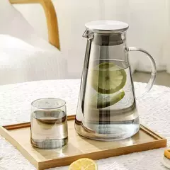 JUEGO DE JARRA DE VIDRIO + 6 VASOS FUME en internet