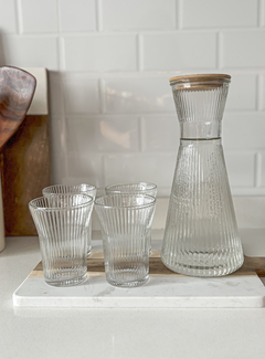 SET DE JARRA CON TAPA DE BAMBU + 4 VASOS - comprar online