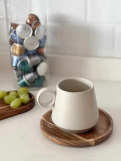 TAZA MUG HUIR CÓNICA 350 ml