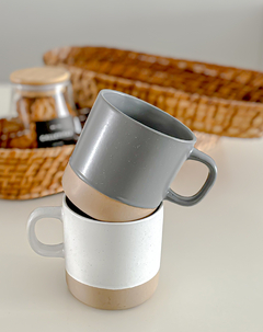 TAZA MUG MINIMAL BASE BEIGE en internet