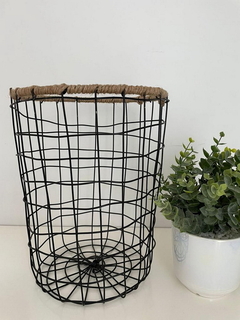 CESTO DE ALAMBRE C/ BORDE YUTE 28 cm