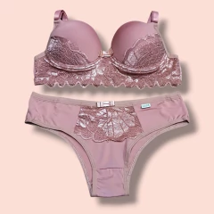 000512-CONJUNTO CALCINHA TRAD. MIRELA na internet