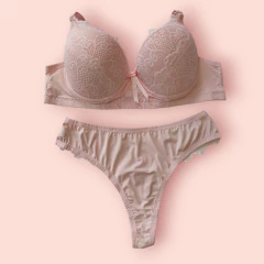 30-CONJUNTO SUZANA PLUS COM CALCINHA FIO - Click Atrevida