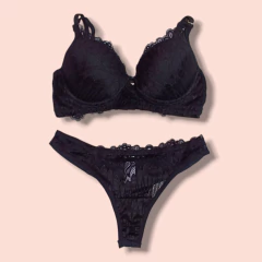 002810-CONJUNTO SARA na internet