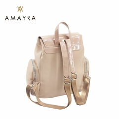Mochila caroline nude en internet