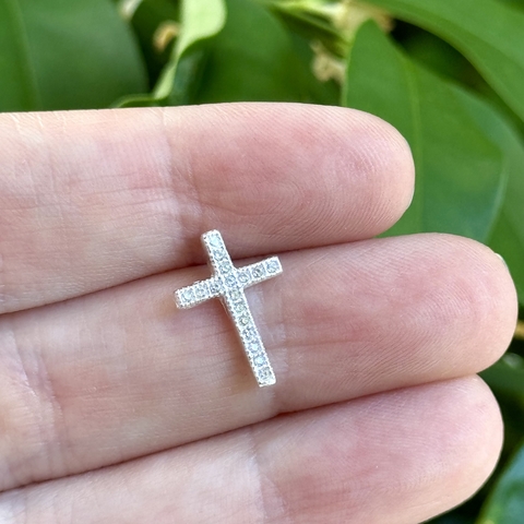 Pingente Crucifixo 1,5cm com Zircônias em Prata 925 - comprar online