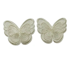 Aplique Borboleta Dupla Bordada Creme 4.5cm - Unidade