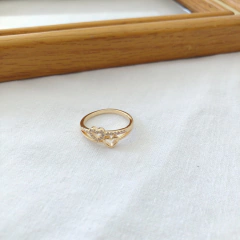 Anel corações liso e cravejado banhado a ouro