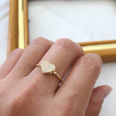 Anel coração cravejado banhado a ouro - comprar online