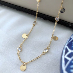 Colar medalhas e zircônias banhado a ouro