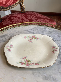 Prato de bolo em porcelana inglesa